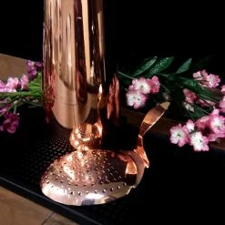 Hot Sale ✨ Bars BarConic® Julep Strainer - Copper Plated With Curved Handle 😍 9 Hot Sale ✨ Bars BarConic® Julep Strainer - Copper Plated With Curved Handle 😍 -BARS Shop bentcopper bpc 800x