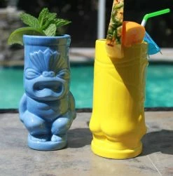 New 💯 Bars BarConic® Tiki Mug – Yellow 12 Ounces ⭐ -BARS Shop blue yellow tiki butt mugs pool 3 800x