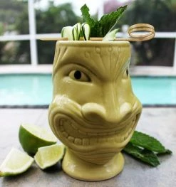 Deals 🌟 Bars BarConic® Tiki Mug – Funny Face – 12oz. 🎁 -BARS Shop funny face yellow tiki mug man 2 800x