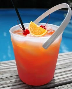 Budget 👍 Bars Plastic Rum Buckets - 32 Oz ✔️