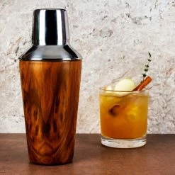 BARS Shop -BARS Shop wooden 3 piece shakerscene1 800x